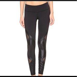 59 Splitsfiftynine black sculpting leggings